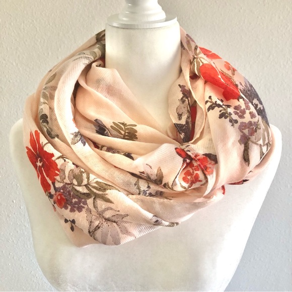 H&M Infinity Scarf - Picture 2 of 3